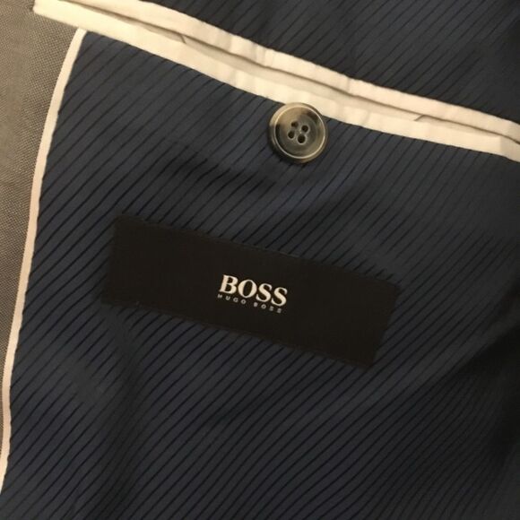 Men’s Hugo Boss jacket - Picture 2 of 3